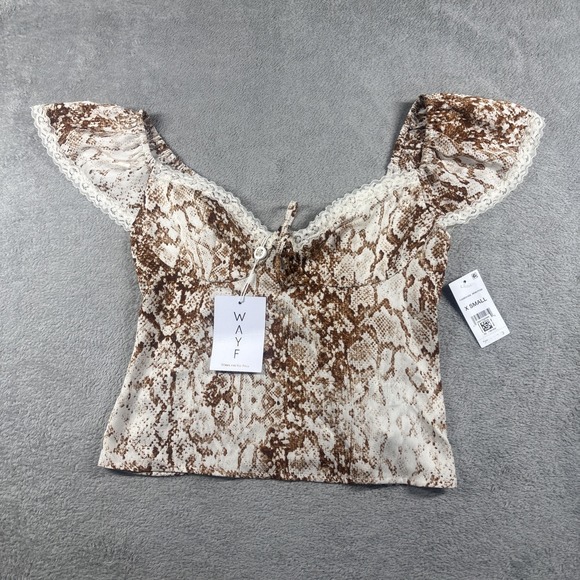Wayf Tops - NWT WAYF Women's Melissa Lace Trim Sweetheart Top Python‎ Print Brown Size XS
